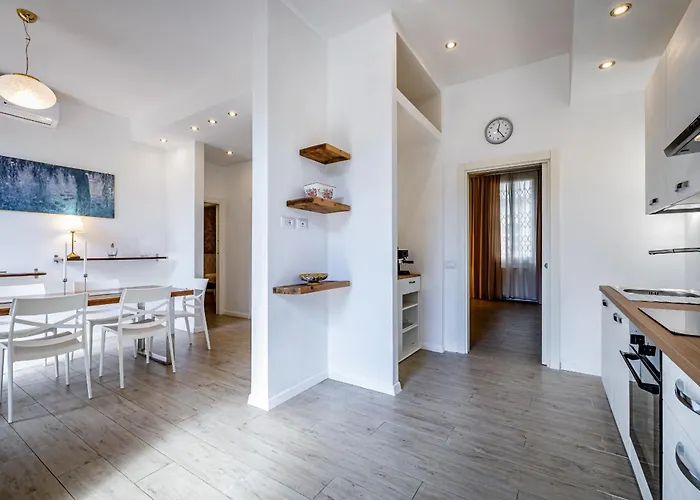 Id Light-filled With Garden Oasis Apartment *