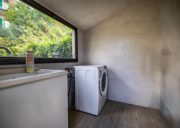 Apartment Id Light-filled With Garden Oasis Florence